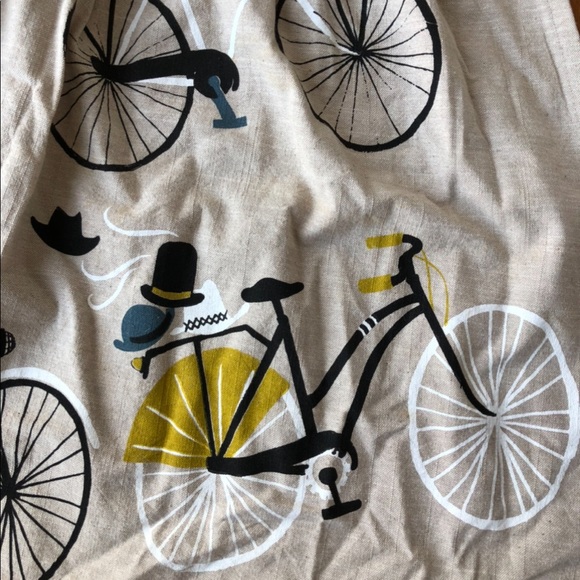 Danica Studio Apron, Bicycles - Picture 6 of 8